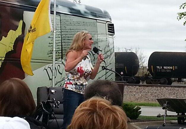 Scottie Nell Hughes addressing the crowd in Kansas City on the Tea Party Express